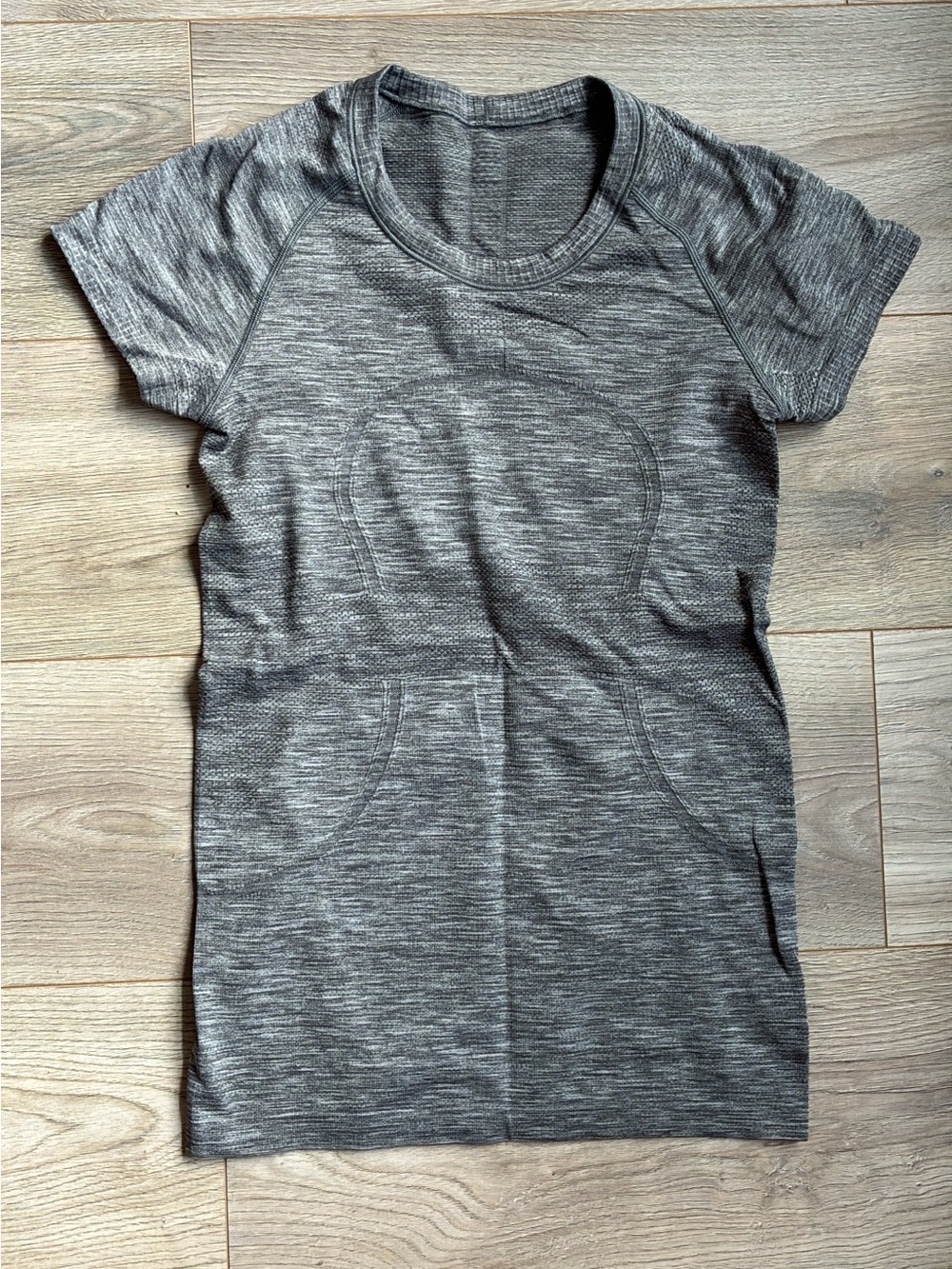 lululemon athletica Heathered Gray Short-Sleeve Athletic Top